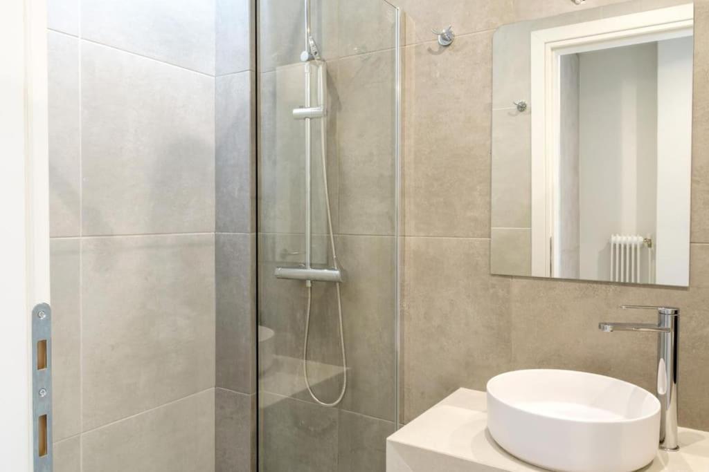 Modern Pangrati Flat! Leilighet Athen Eksteriør bilde